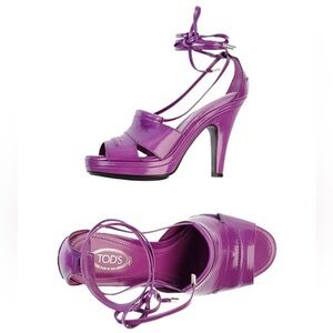 TOD’s purple pumps with wrap around straps. Size 36.5 Made in Italy
